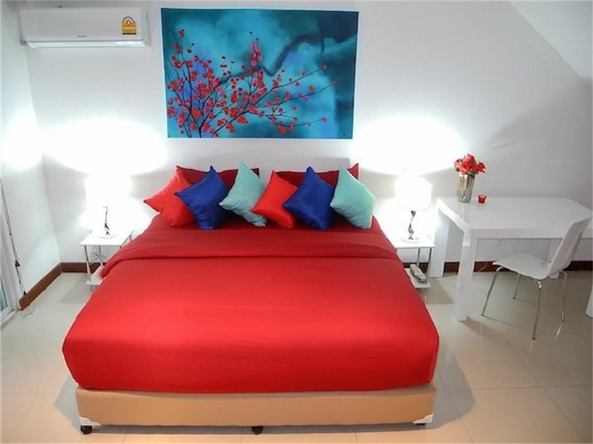 Sunrise 3 Bedrooms Modern Apartment In Nai Harn Rawai Exterior foto